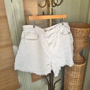 Good American Good 90's Short 22